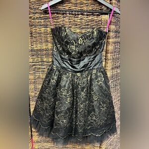 Betsey‎ Johnson - Strapless dress Size: 2, Pre-Owned
